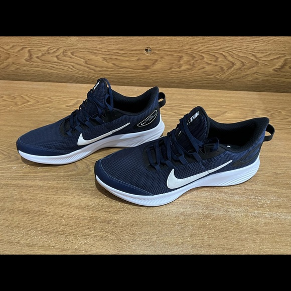Nike RunAllDay 2 - CD0223-400 - Sz 14 - Picture 2 of 3